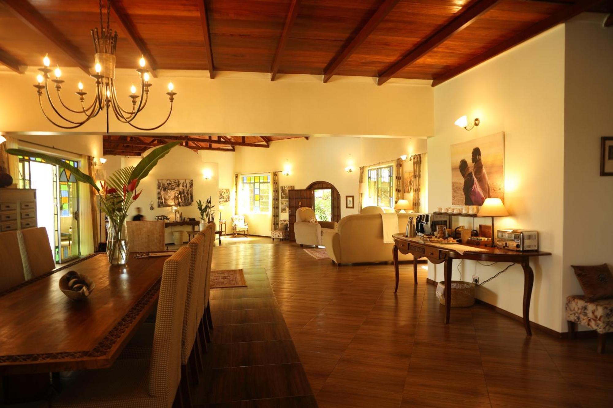 Pink Flamingo Boutique Hotel Moshi Zewnętrze zdjęcie
